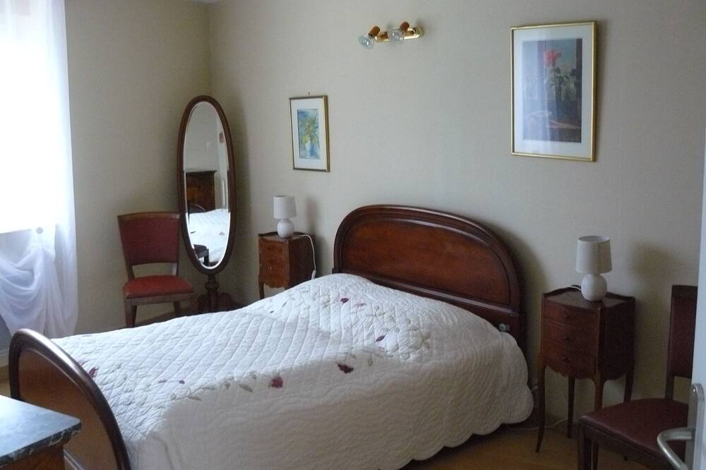 Photo of Bedroom in Questembert