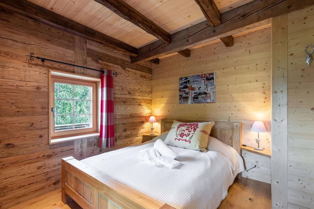 Photo of Bedroom in Mayens-de-Riddes