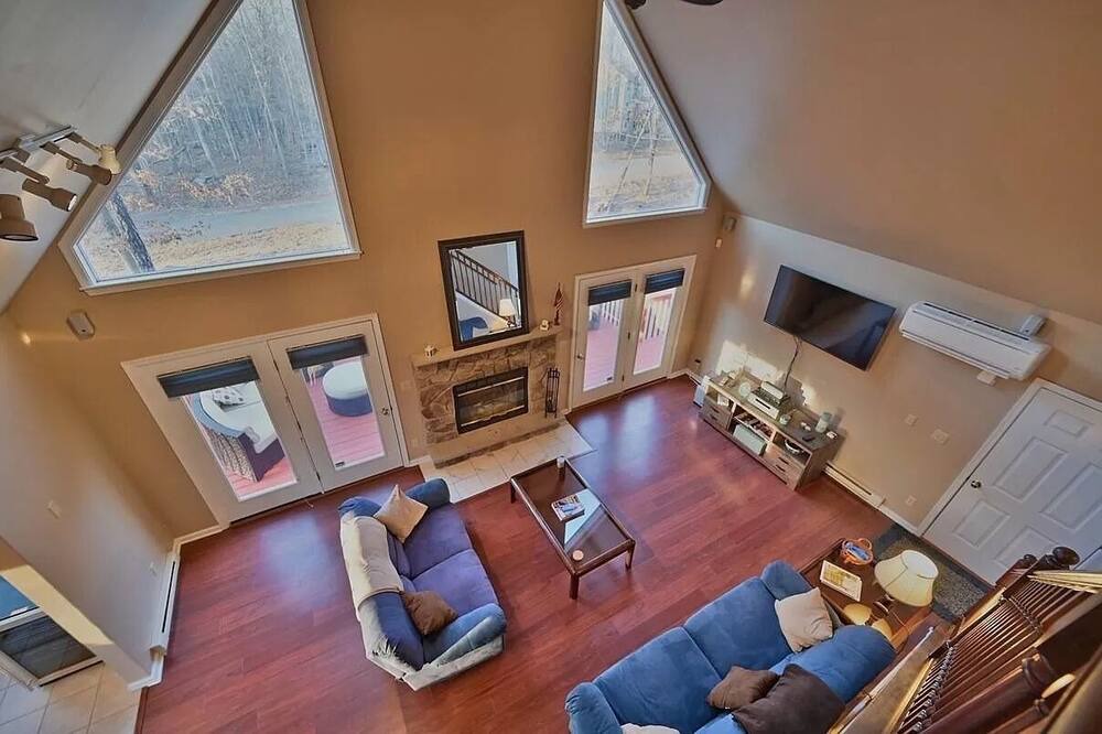 Photo of Livingroom in Rowland