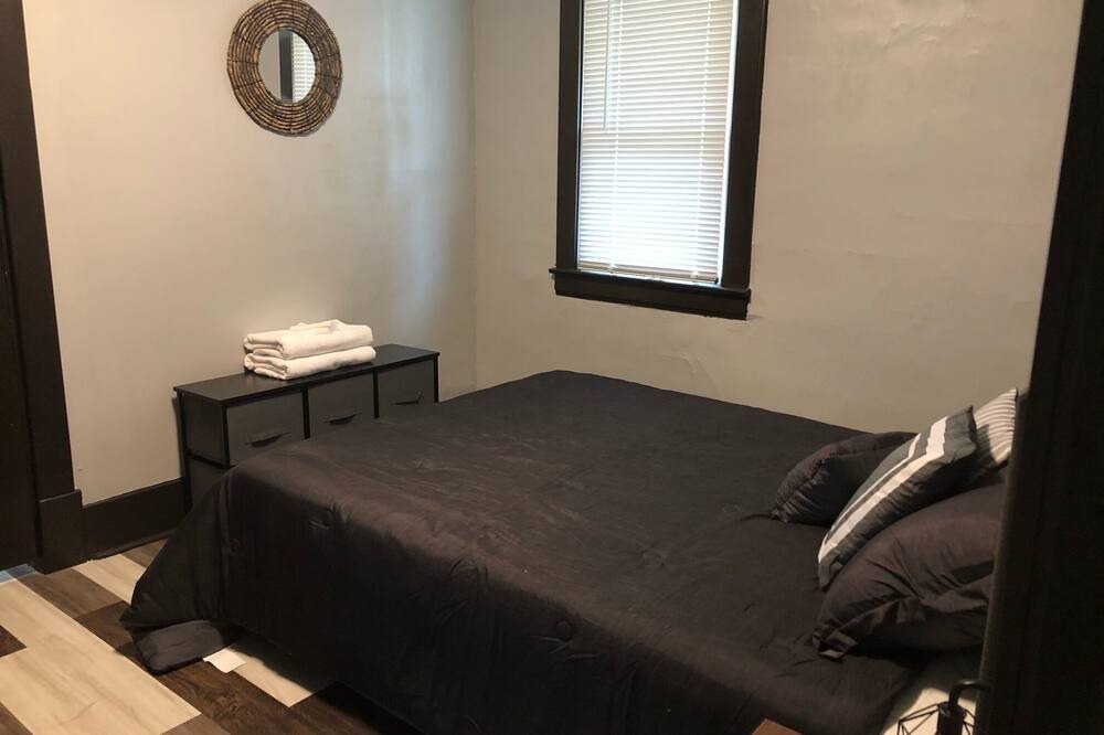 Photo of Bedroom in Kokomo
