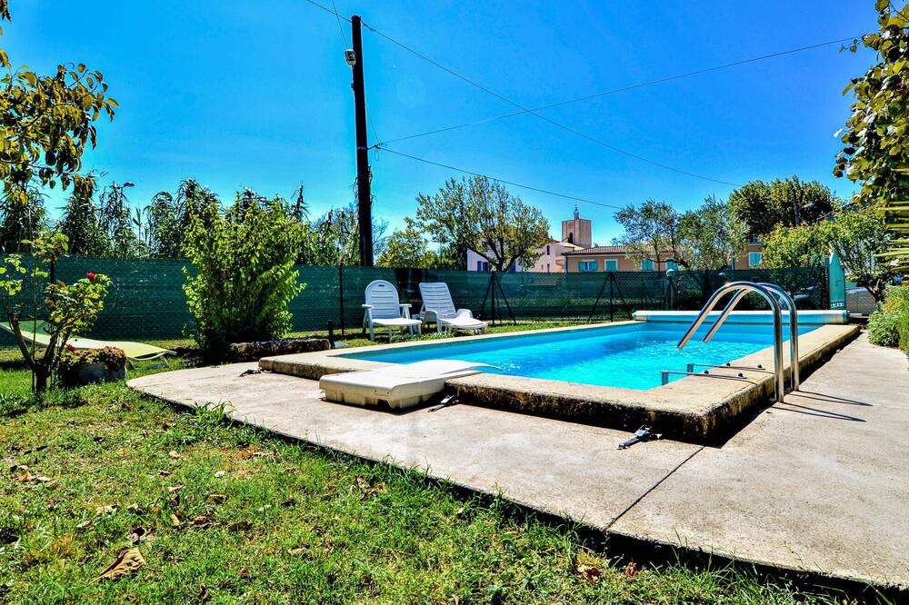 Photo of Outdoor in Piolenc
