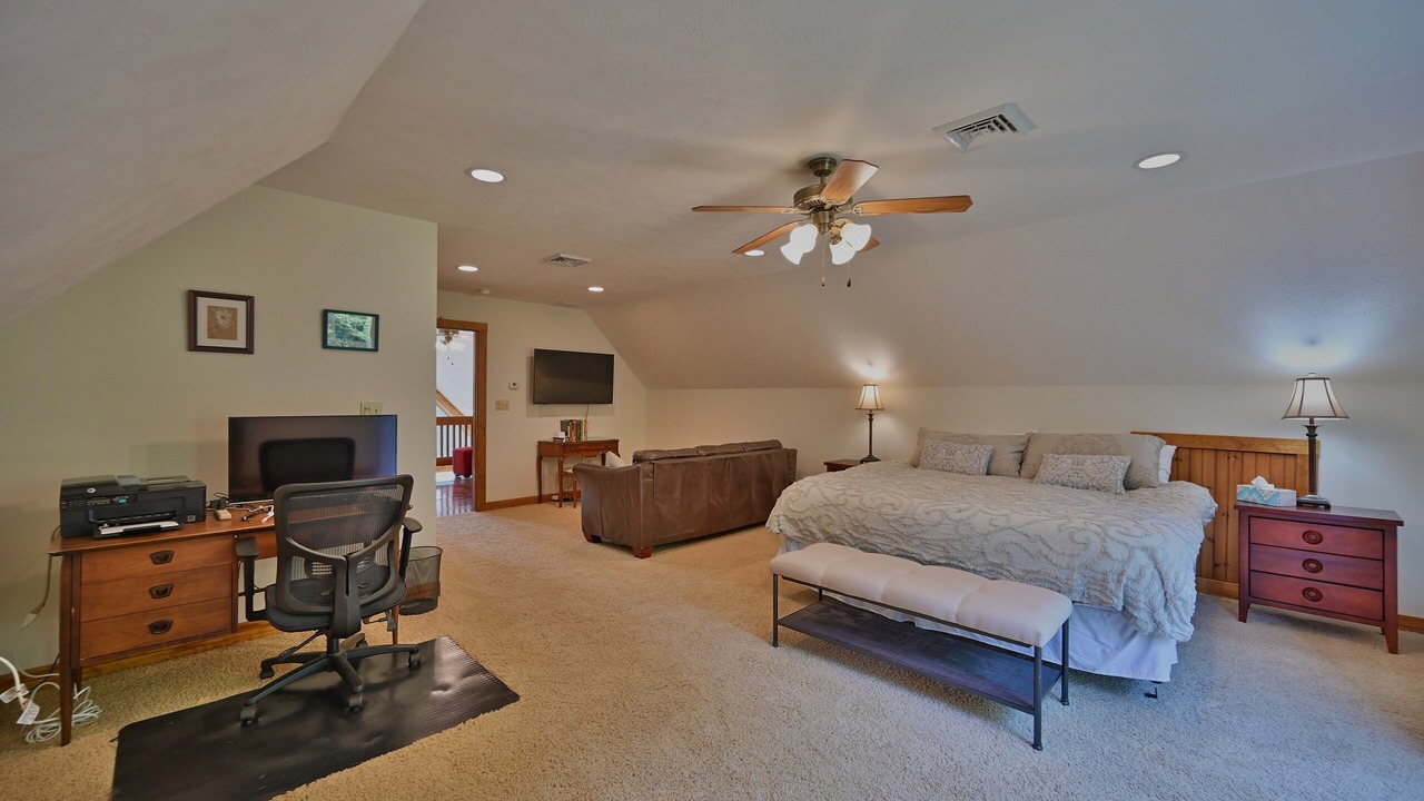 Photo of Others in Union Dale