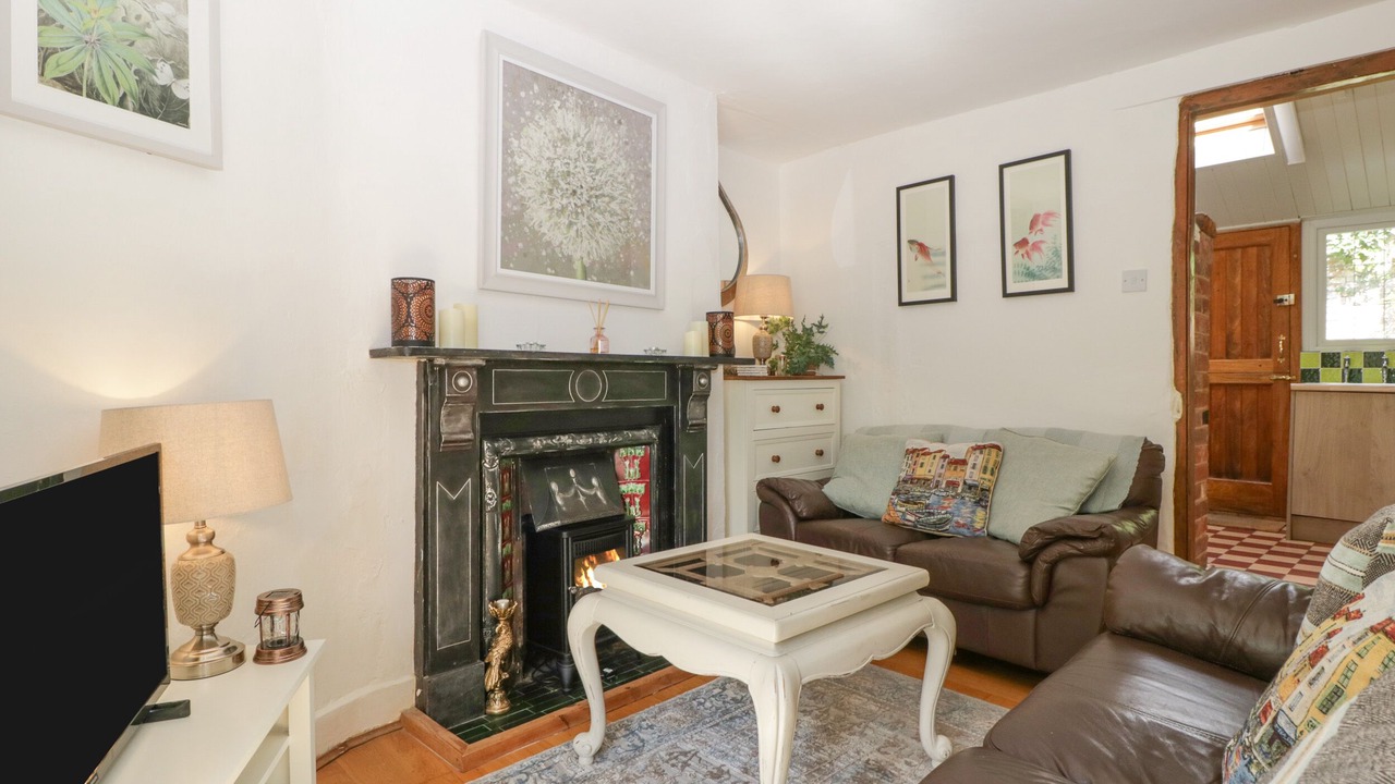 Photo of Bedroom in Budleigh Salterton