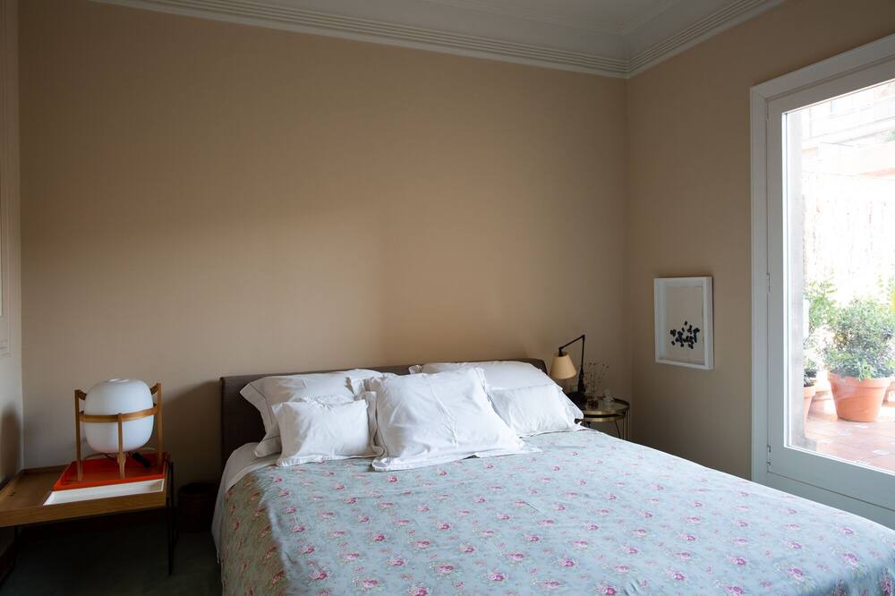 Photo of Bedroom in Sant Gervasi – la Bonanova