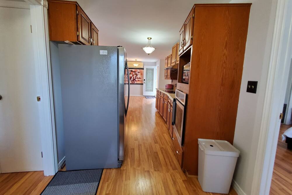 Photo of Bedroom in Deseronto