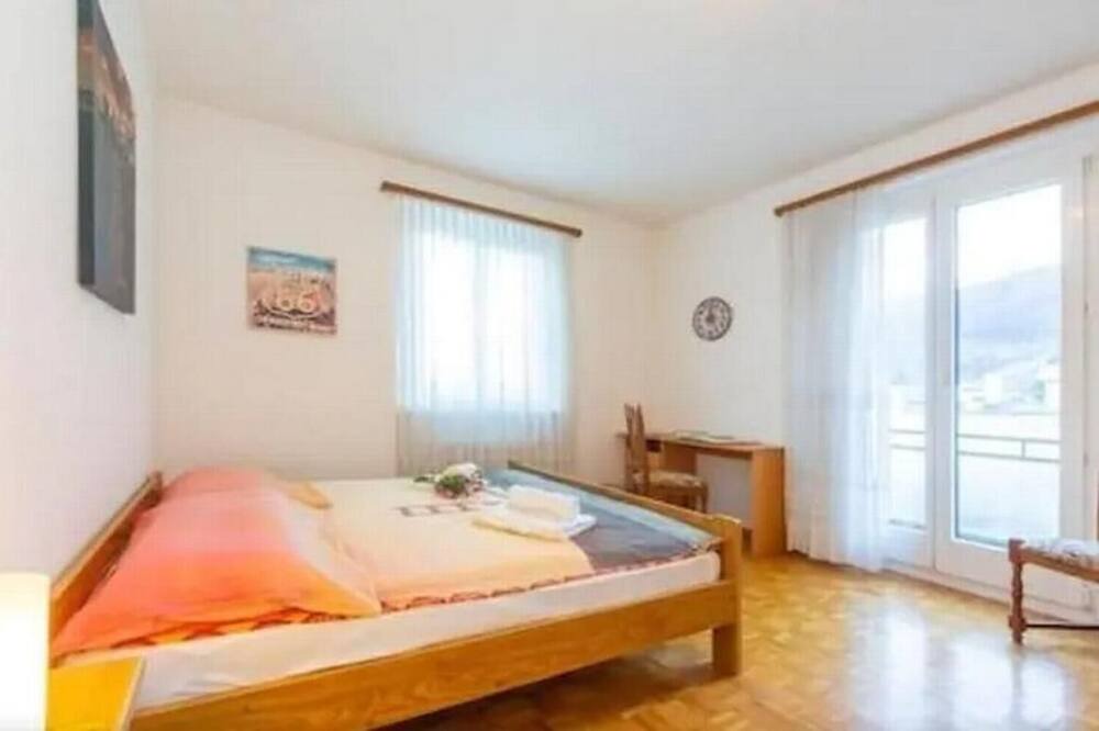 Photo of Bedroom in Magadino