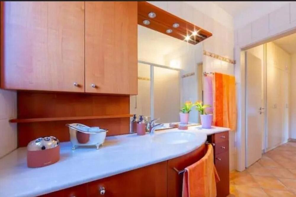 Photo of Bedroom in Magadino