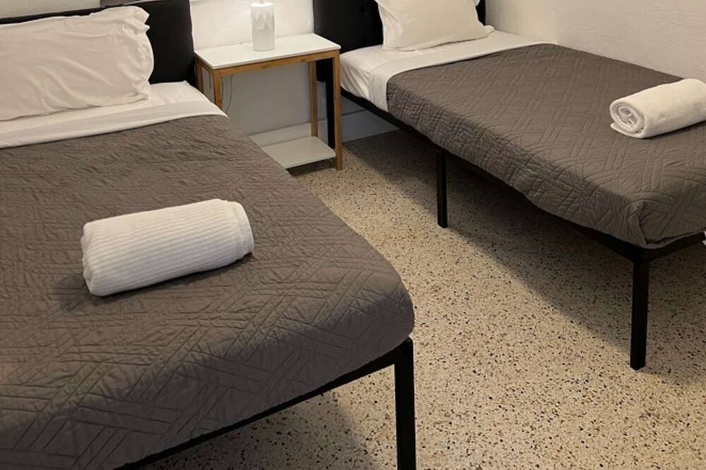Photo of Bedroom in The Roads