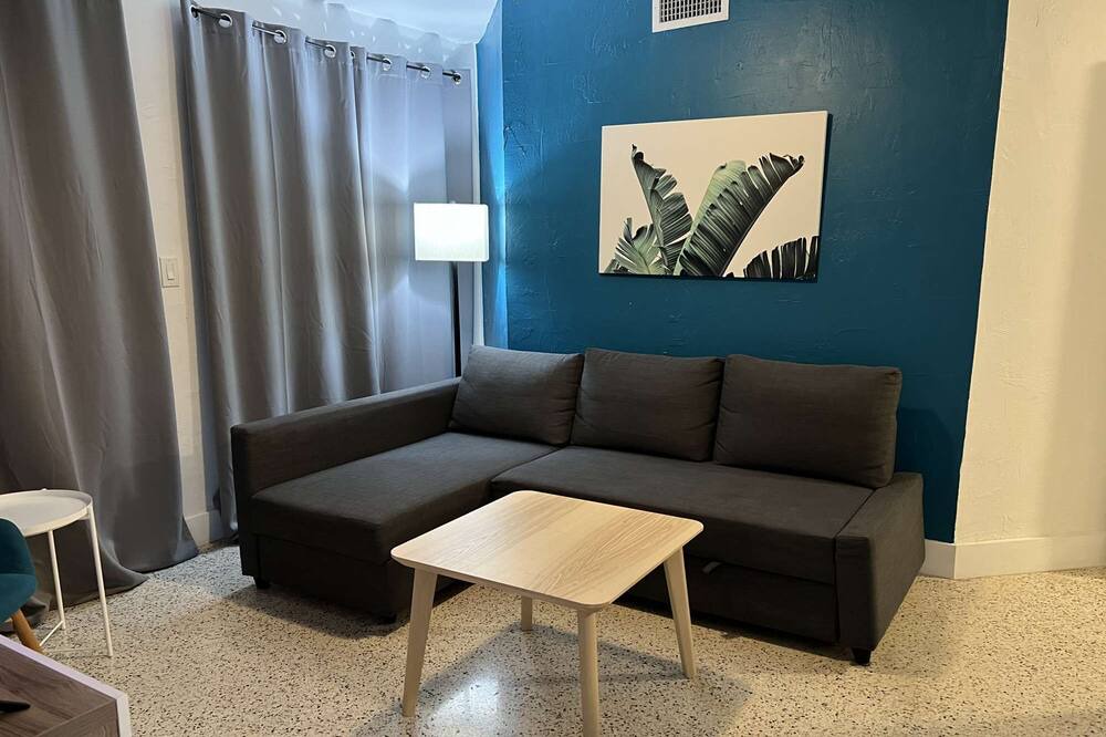 Photo of Livingroom in The Roads
