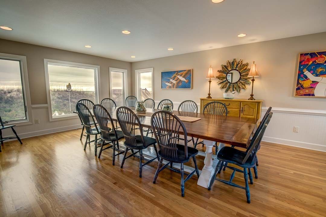 Photo of Others in Whalehead Beach