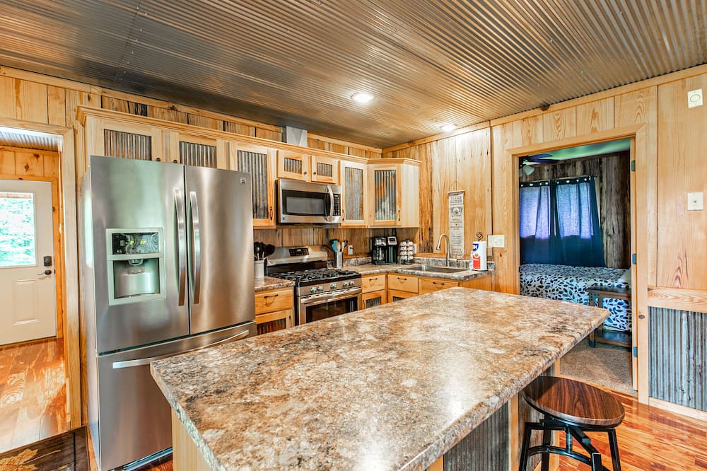 Photo of Kitchen in Doniphan