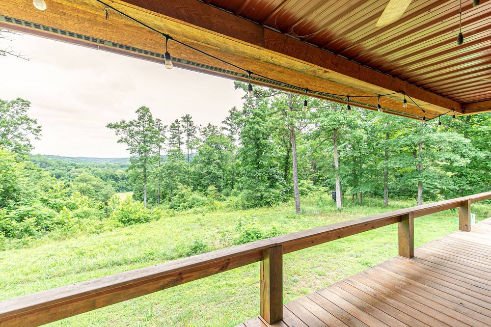 Photo of Patio Balcony in Doniphan