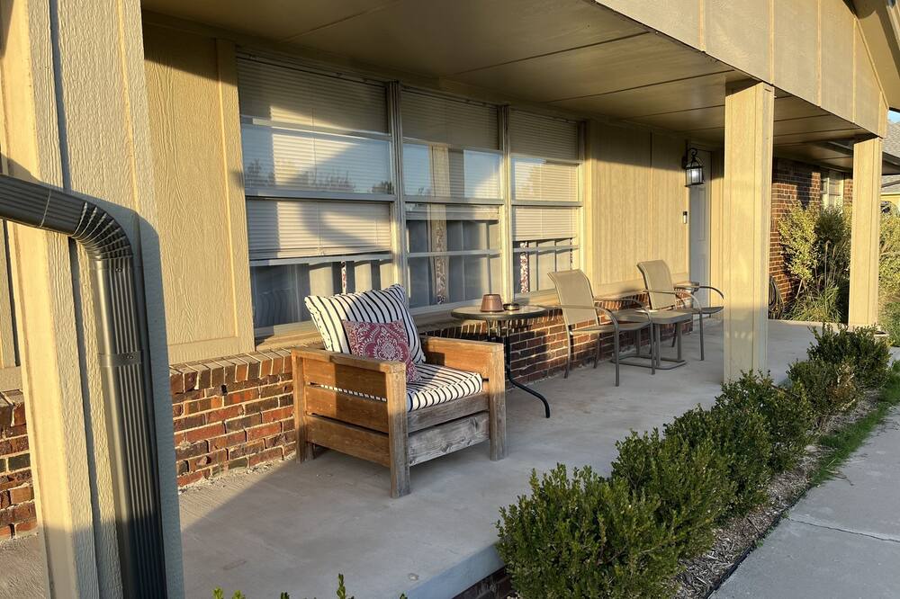 Photo of Patio Balcony in South Oklahoma City