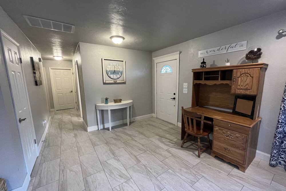 Photo of Livingroom in South Oklahoma City