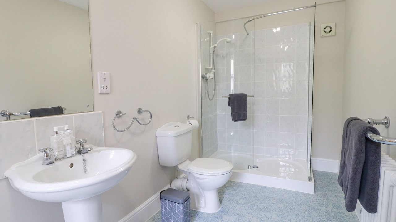 Photo of Others in Aubourn