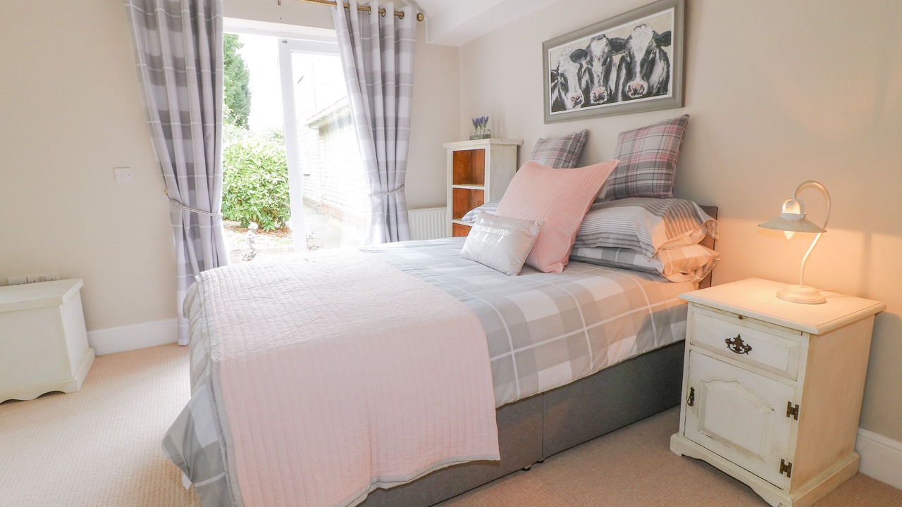 Photo of Others in Aubourn