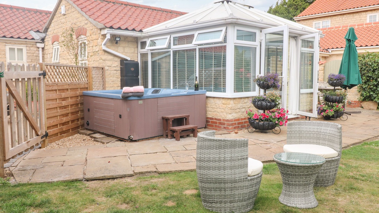 Photo of Others in Aubourn