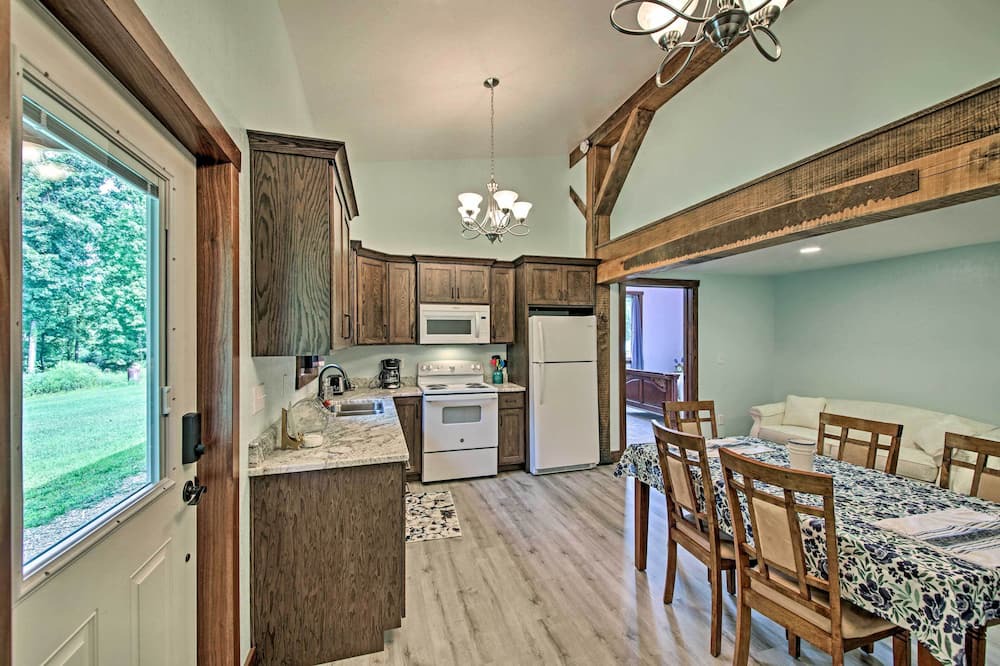 Photo of Others in Huron