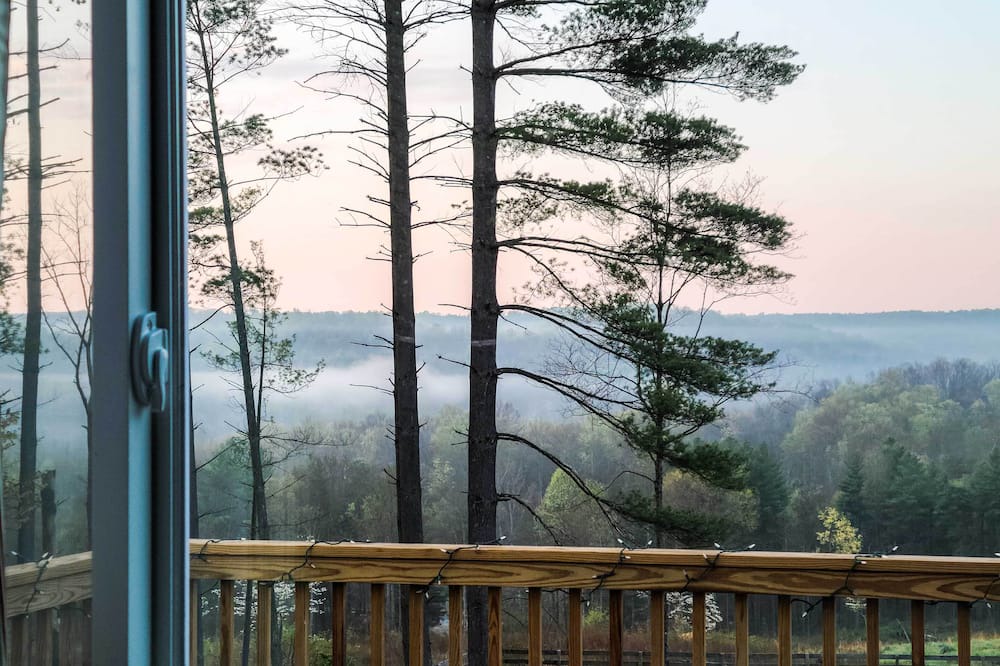 Photo of Others in Huron