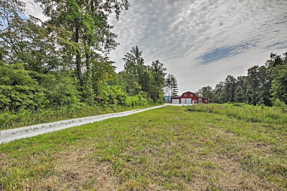 Photo of Outdoor in Huron