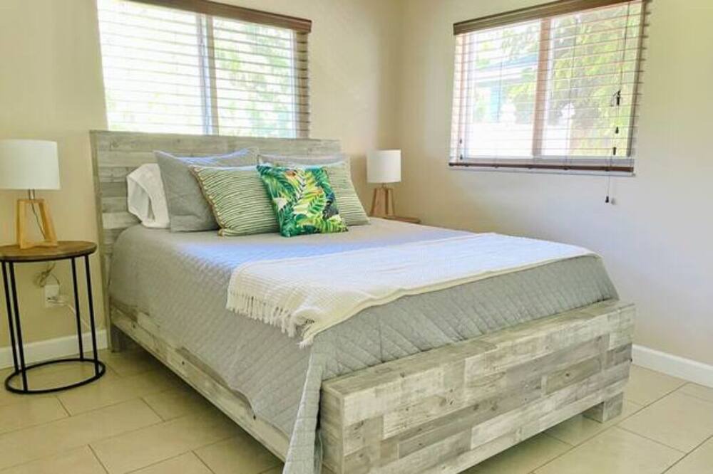 Photo of Bedroom in North Naples