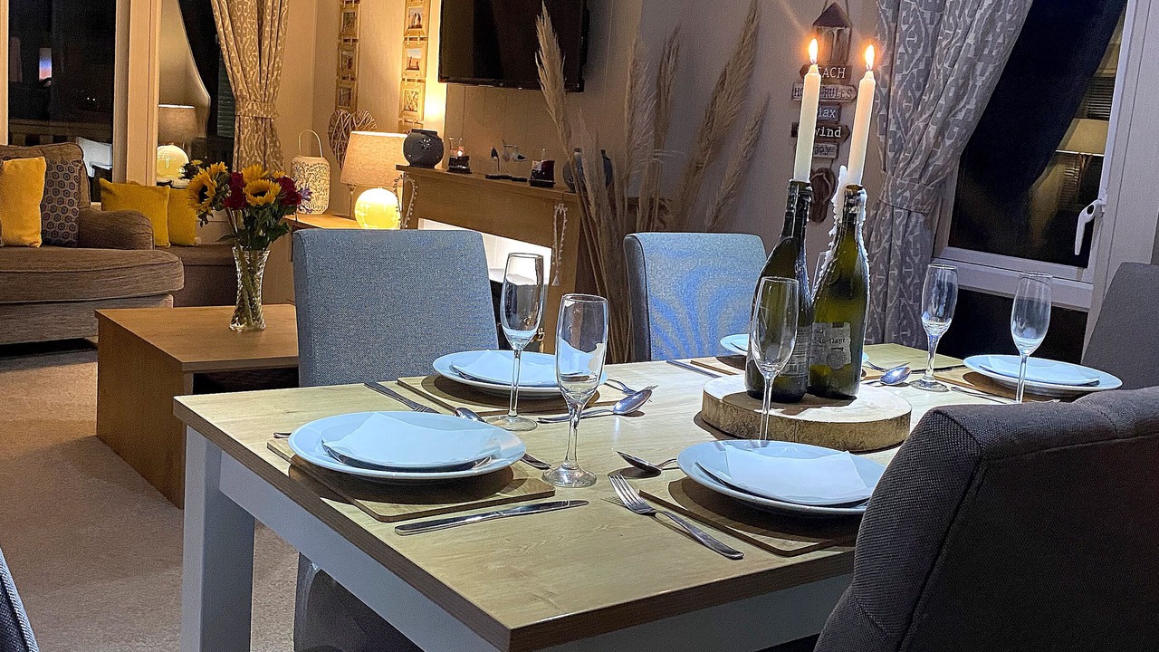 Photo of Others in Cayton Bay