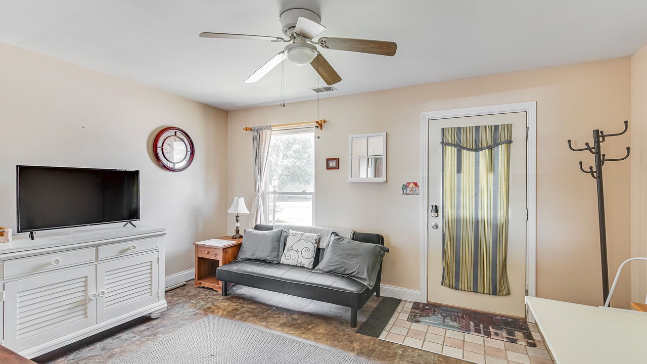 Photo of Livingroom in Kokomo