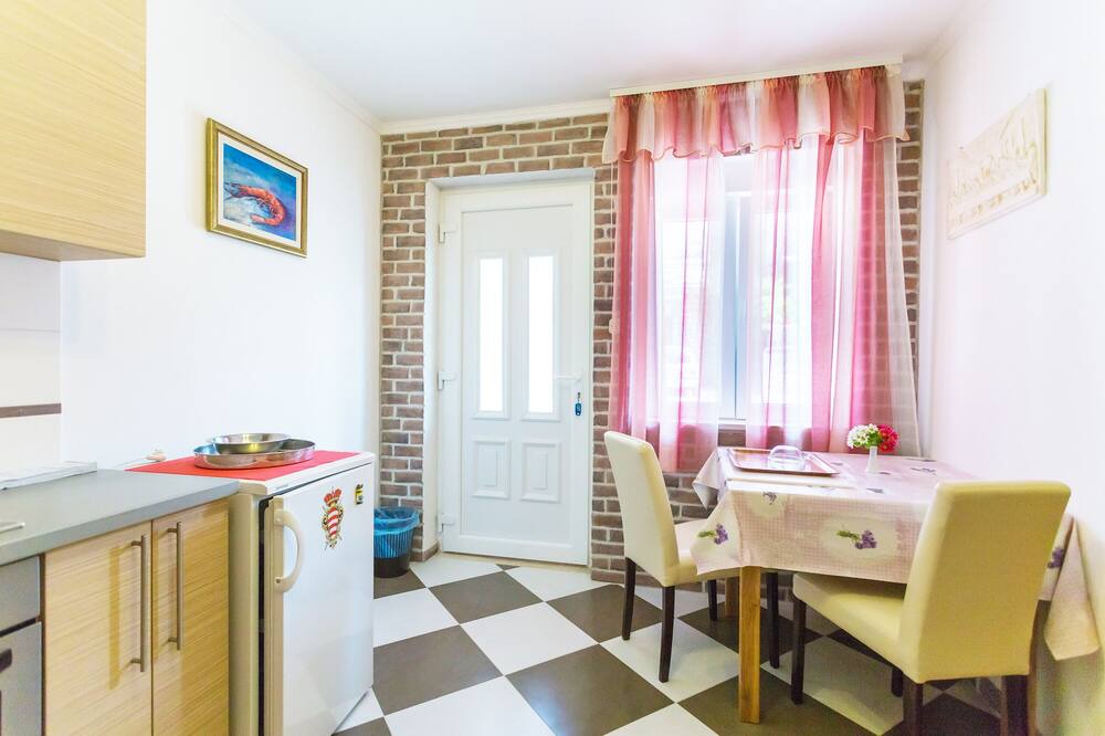 Photo of Kitchen in Zupa dubrovacka