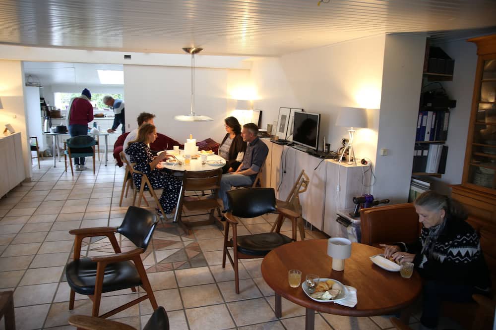 Photo of Livingroom in Bronde