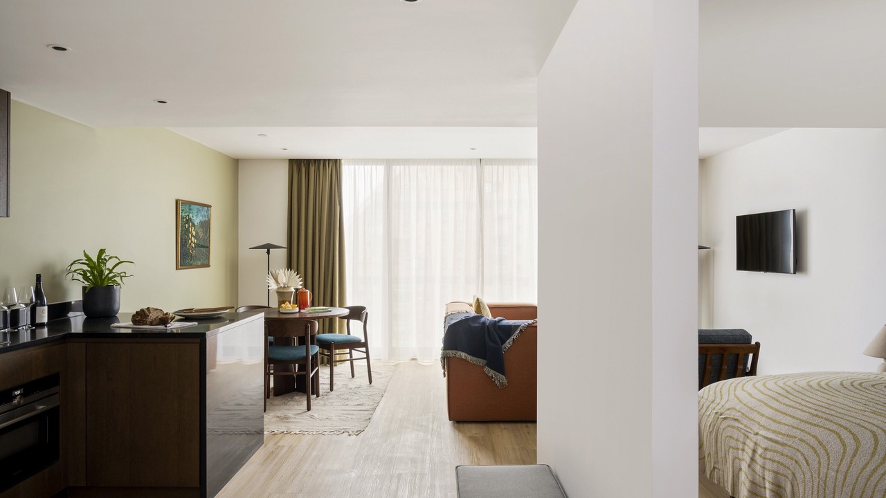 Photo of Others in Canary Wharf