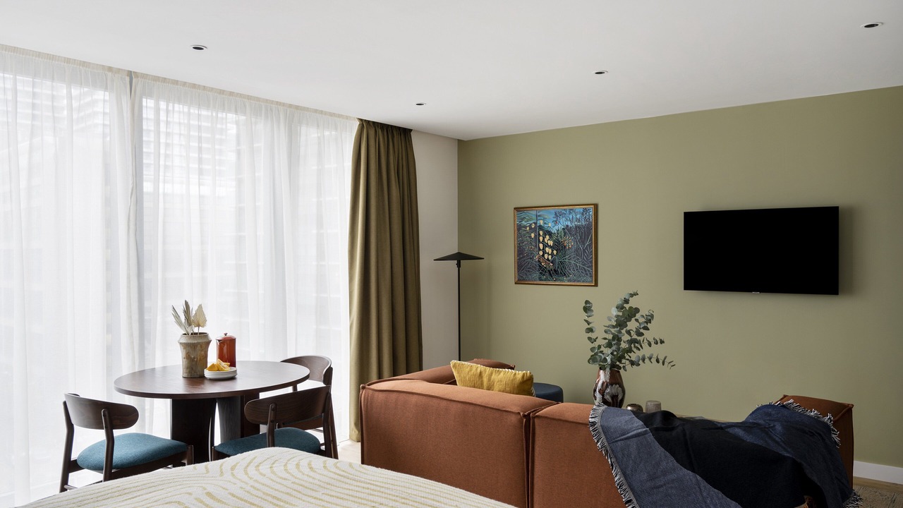 Photo of Others in Canary Wharf