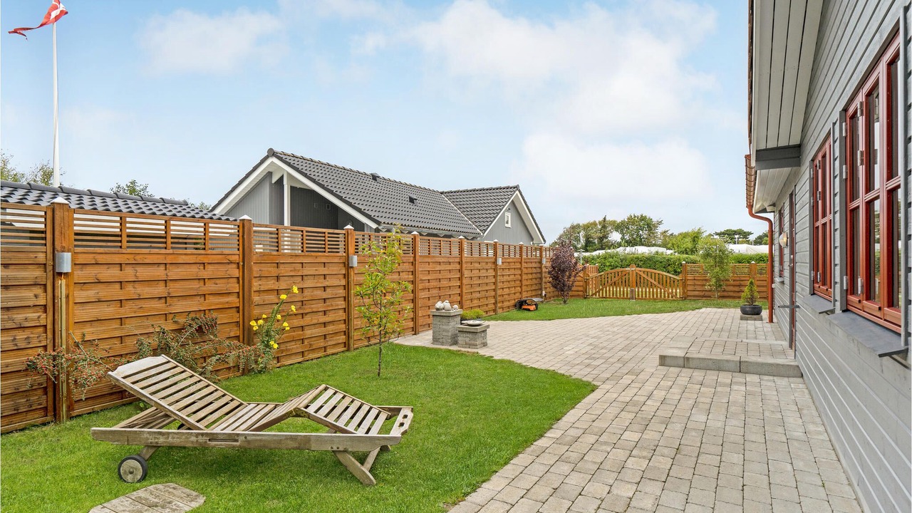 Photo of Outdoor in Store Fuglede
