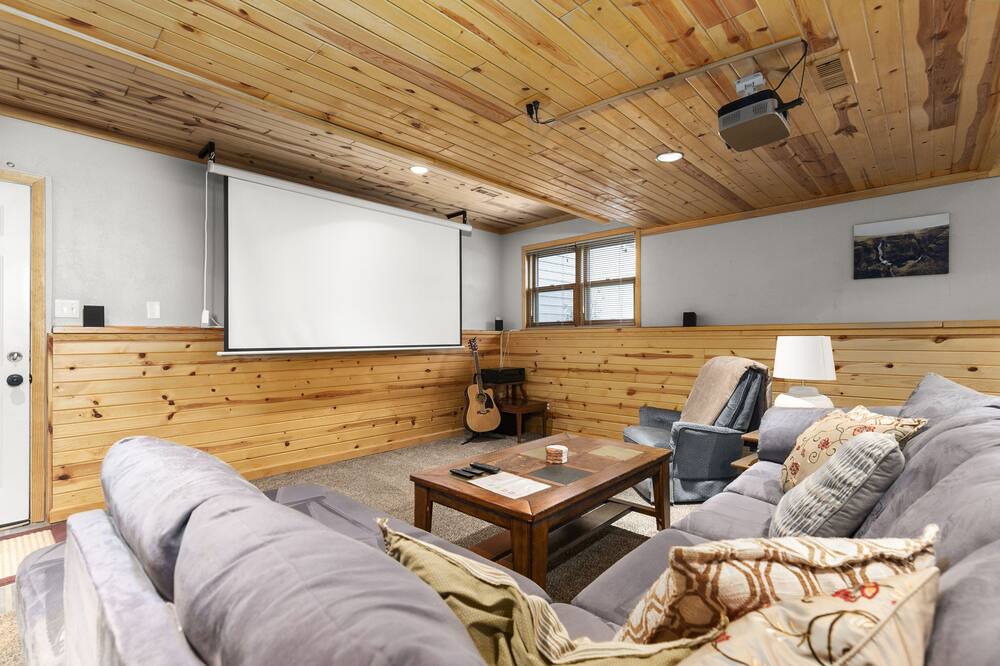 Photo of Bedroom in Menasha