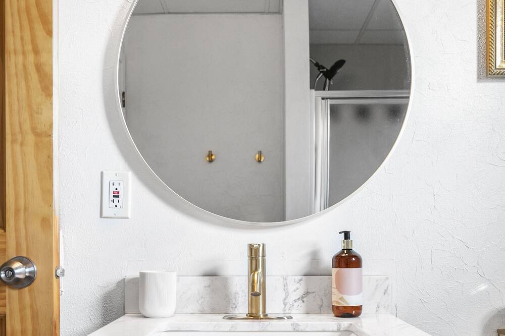 Photo of Bathroom in Menasha