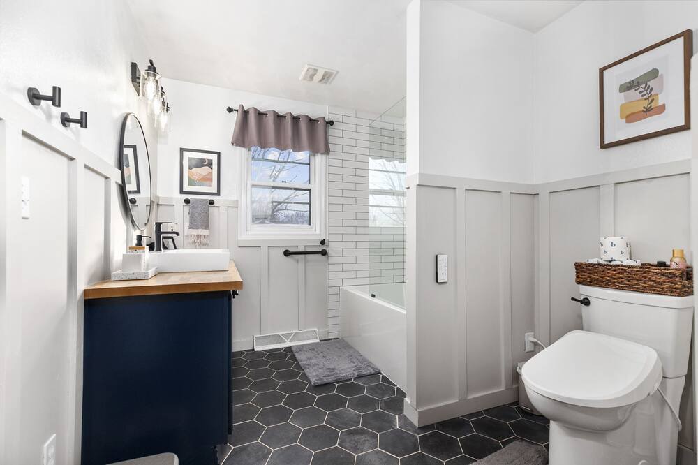 Photo of Bathroom in Menasha