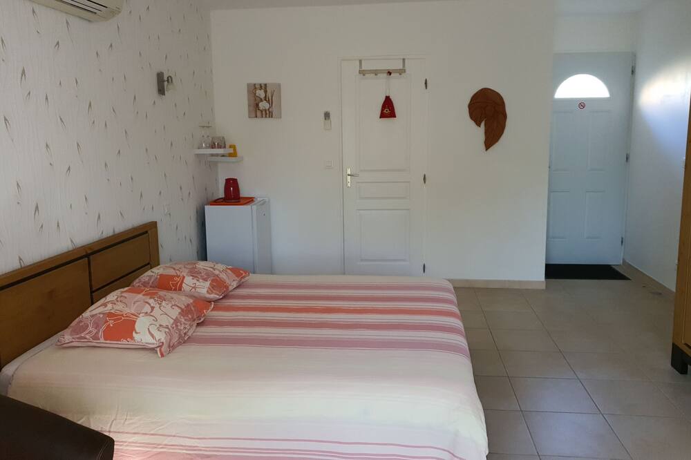 Photo of Bedroom in Aubais