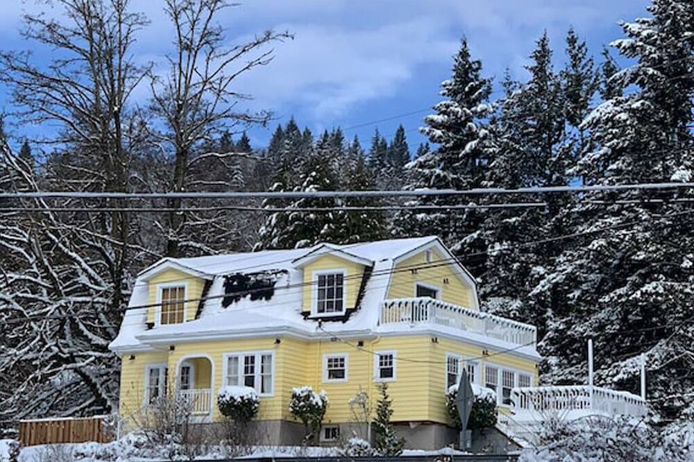 Photo of Outdoor in Camas