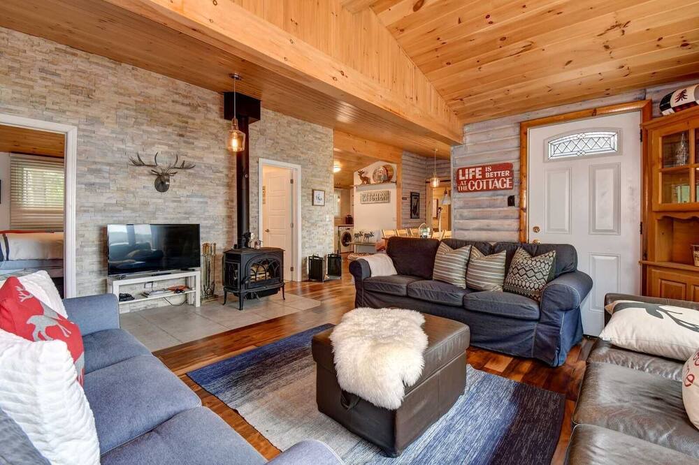 Photo of Livingroom in Selwyn
