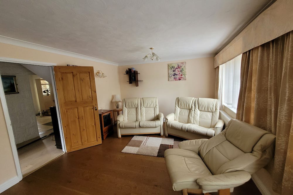 Photo of Livingroom in Hockwold cum Wilton