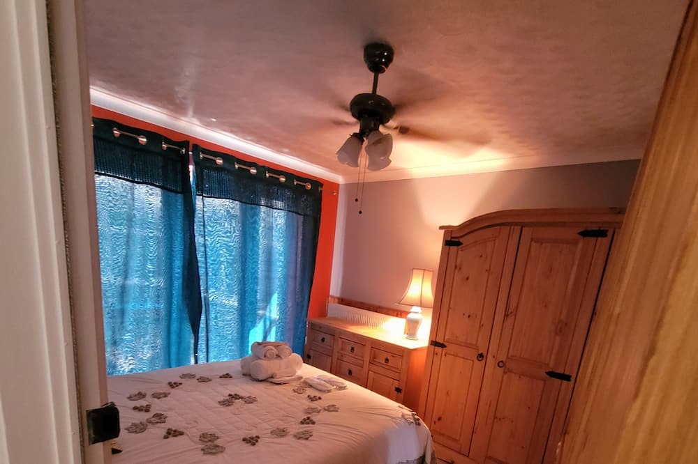 Photo of Bedroom in Hockwold cum Wilton