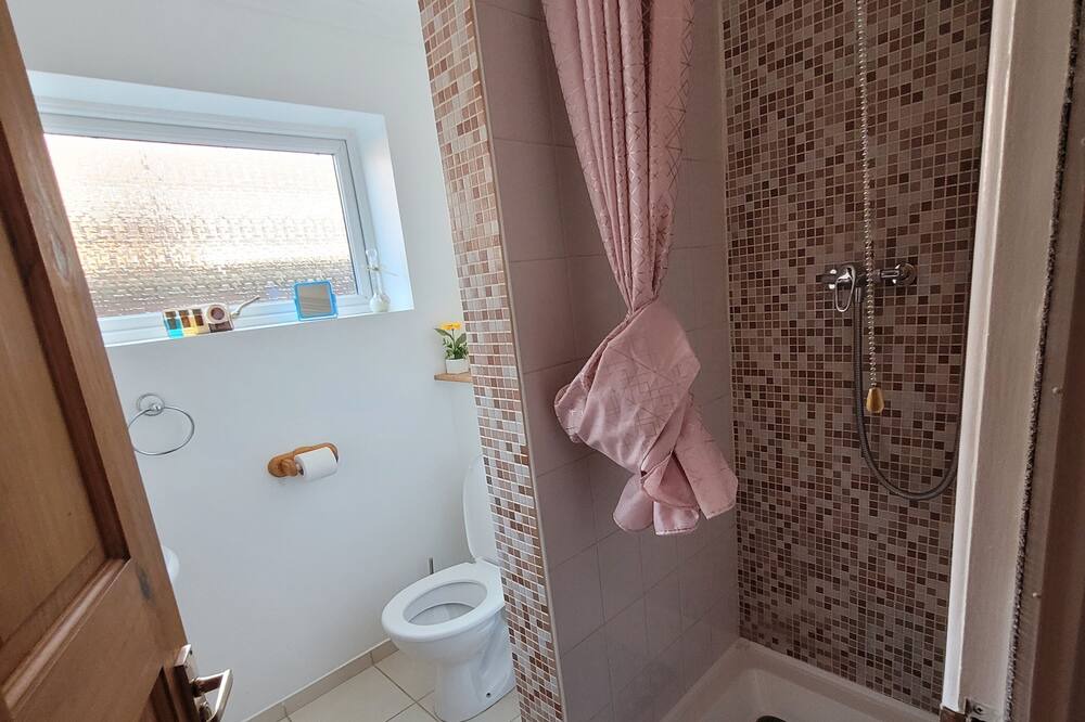 Photo of Bathroom in Hockwold cum Wilton