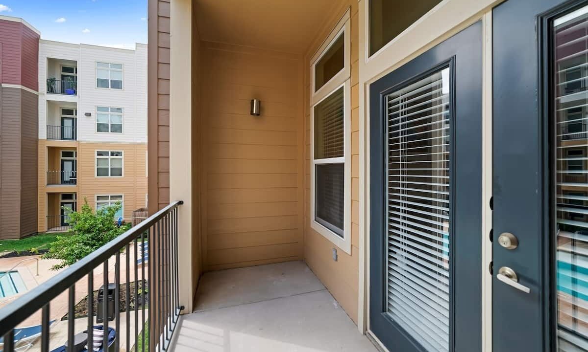 Photo of Patio Balcony in South Main