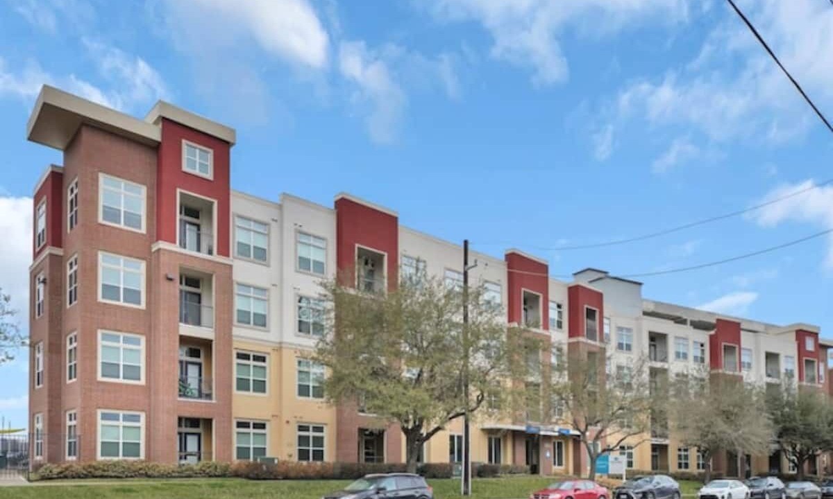 Photo of Outdoor in South Main