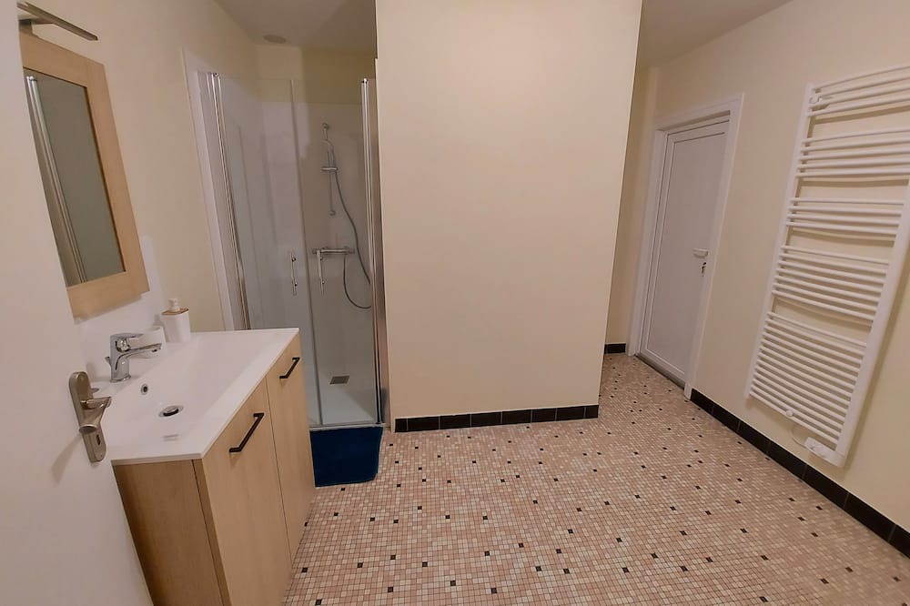 Photo of Bathroom in Boussac-Bourg