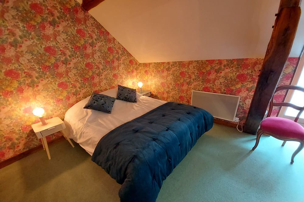 Photo of Bedroom in Boussac-Bourg