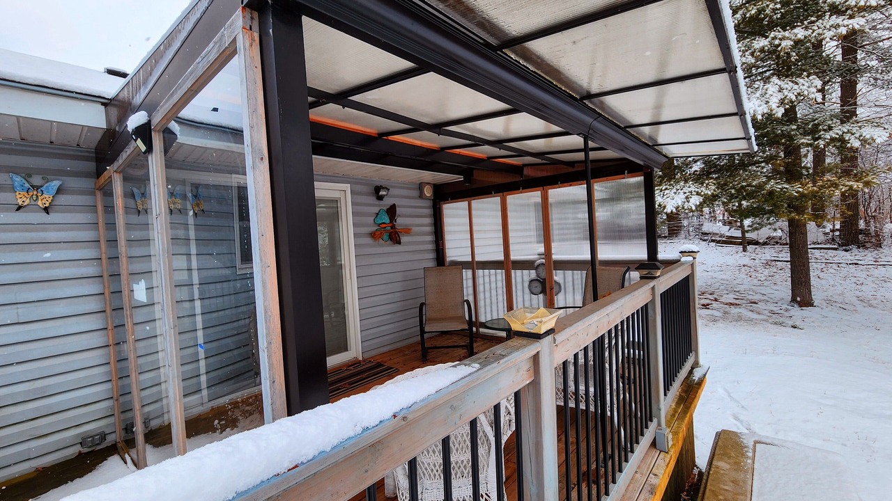 Photo of Outdoor in Port Franks