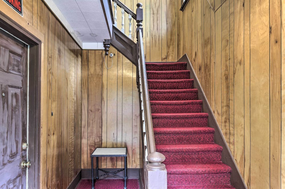 Photo of Others in Ashland