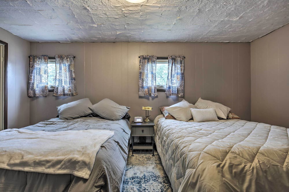 Photo of Bedroom in Ashland