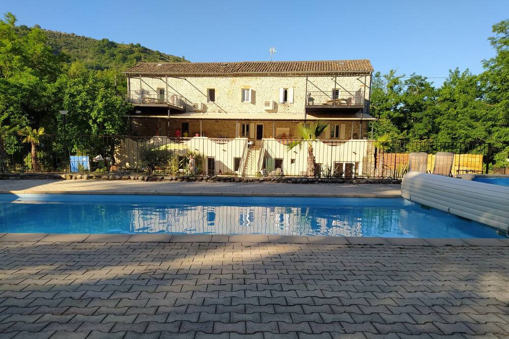 Photo of Outdoor in Les Assions