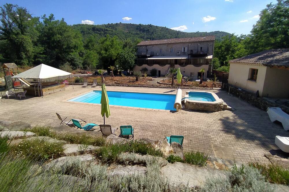 Photo of Outdoor in Les Assions